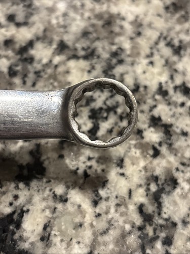 Snap-On 11/16" 12Pt. Combination Wrench 0EXL22 - Picture 10 of 13