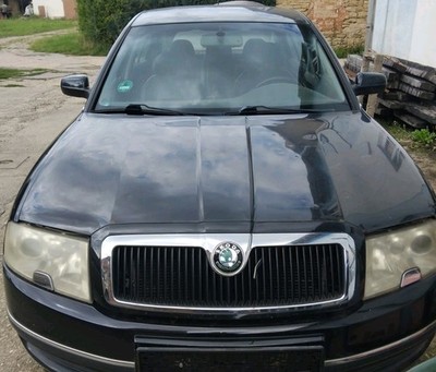 Skoda Superb Als Ersatz teile  Zu Verkaufen  Türen,  Sitzen,  Lack. N: BSS