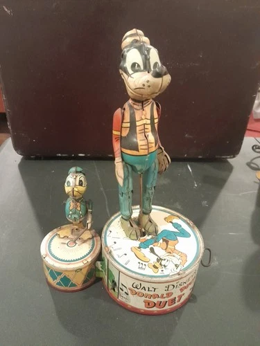 Donald Duck and Goofy Duet Tin Windup Toy by Marx