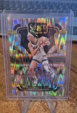 2024 Panini Select WNBA - Concourse Isabelle Harrison #24 Silver Flash Prizm