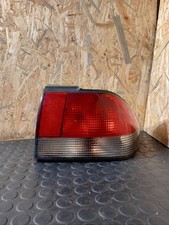 Feu arrière Saab 900