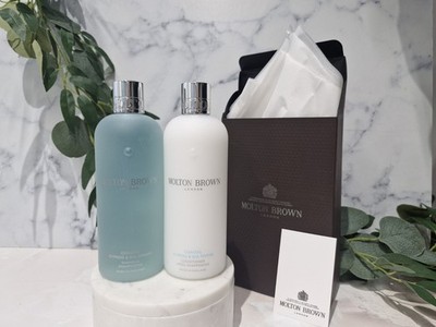 Molton Brown Geschenkset: Coastal Cypress & Sea Fennel Shampoo & Conditioner 300ml
