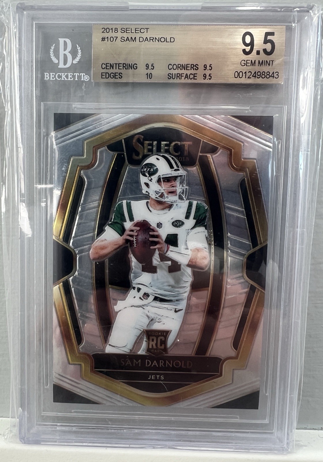 2018 Panini Select - Premier Level Sam Darnold #107 (RC) BGS 9.5