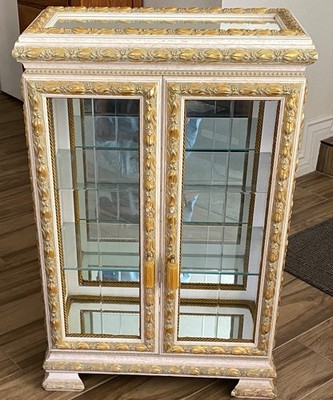 Italian Horchow Creazioni Vitrine Rococo Baroque Gold Gild Cabinet Glass Shelves