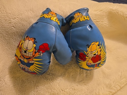 Garfield Boxing Glove 2004 Kellytoys Blue PAWS Cat Vintage Toy USA Stuffed Plush - Picture 1 of 24