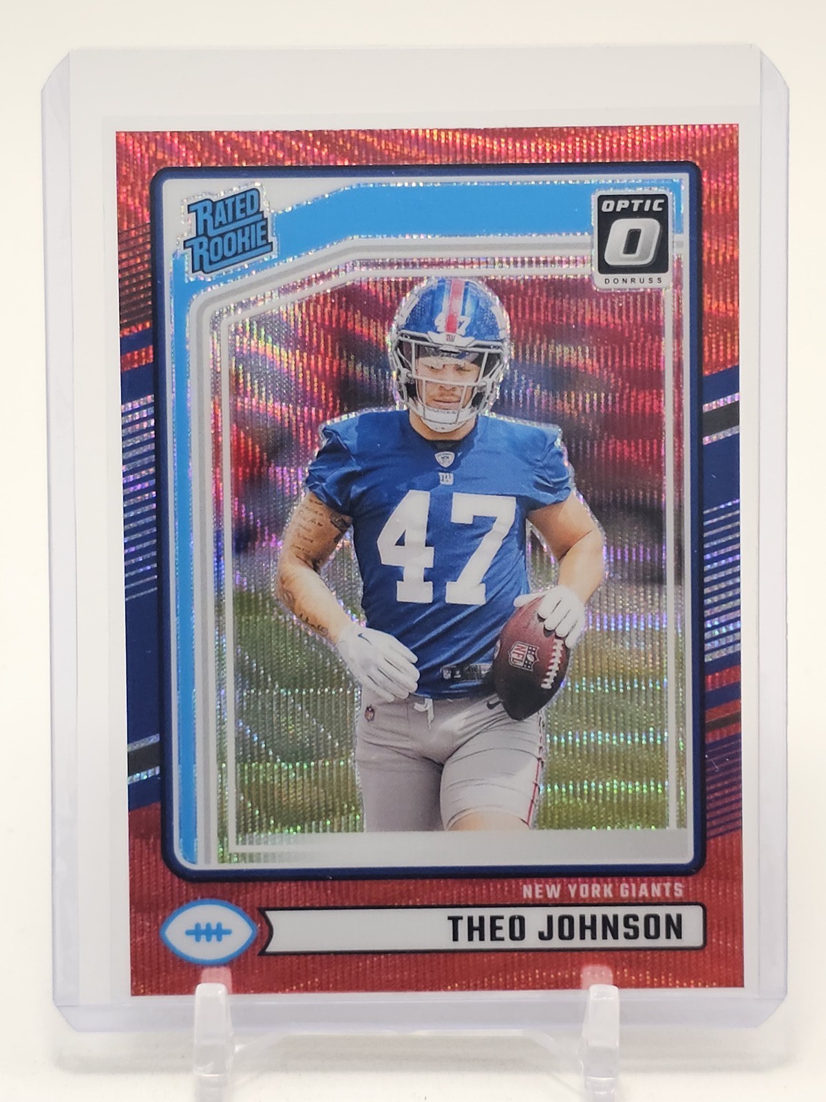Theo Johnson Panini Donruss #357 Optic Preview-Red Wave