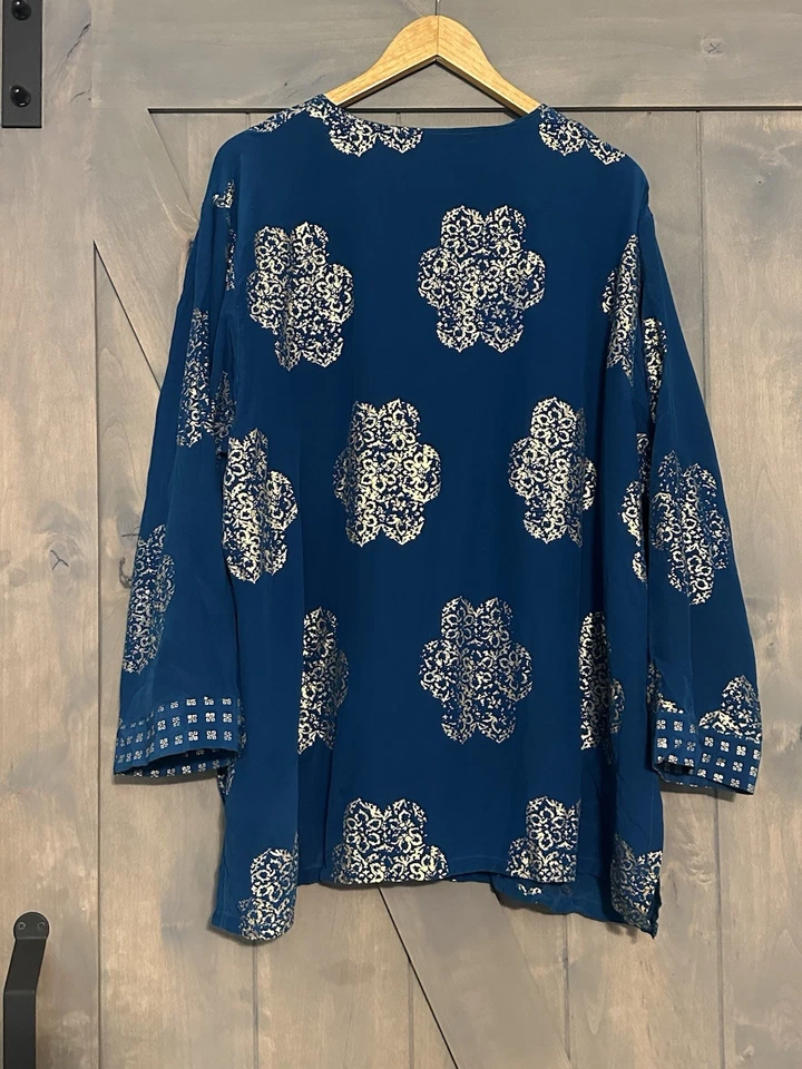 Camisa artística DIANE GILMAN 3X de colección azul dorada 100 % seda manga larga abotonada para mujer Foto 4 de 4