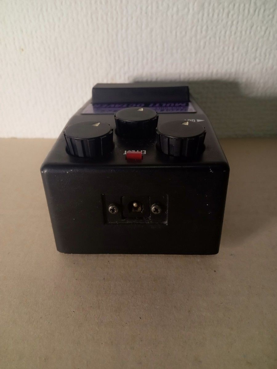 Guyatone PS-009 MULTI OCTAVER FUZZ Guitar Effect Pedal Vintage 80s