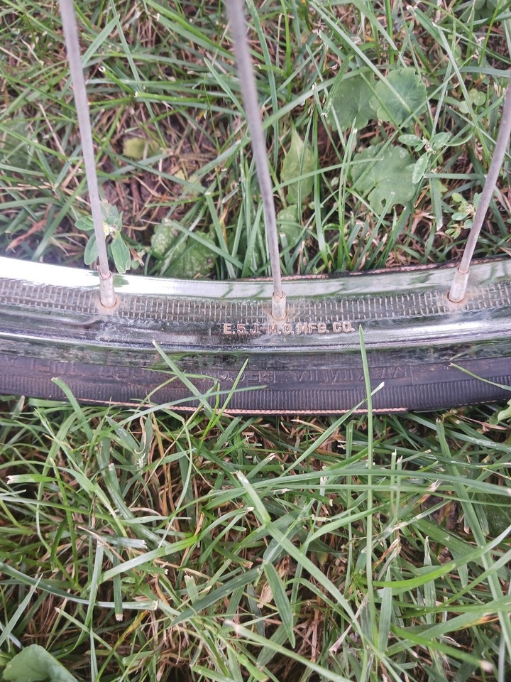 Murray eliminator Mark Four 20",5speed Rear Rim Sears Spyder Muscle