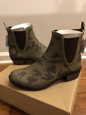lucky camo boots