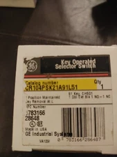 BRAND NEW GENERAL ELECTRIC CR104PSK21A91L51 2 POSITION SELECTOR SWITCH