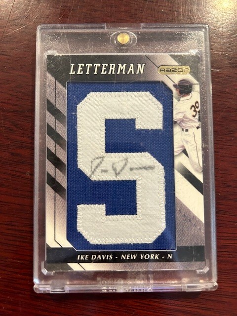 Ike Davis  Certified Autograph Signature Jersey Card S
