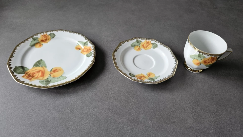 WINTERLING MARKTLEUTHEN Sammeltasse Sammelgedeck Gedeck 9tlg Rosen Goldrand NEU - Bild 4 von 4