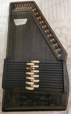 Autoharp 12 akordów, 36 strun Oscar Schmidt Berkshire lata 1960. z tuning record -WOW