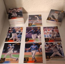 2001 Upper Deck MLB Baseball Card Lot Sosa Ramirez Gonzalez Sasaki 120 card lot