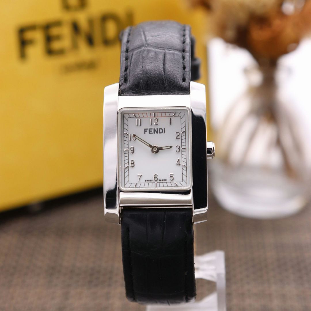 Fendi 7000L Analog Quartz Women Genuine New Battery Good Fendi 7000L Analog Quartz Women Genuine New Battery Good