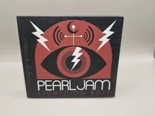 Pearl Jam - Lightning Bolt First Edition 2013 CD Album Digi Pack with Booklet  