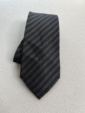 Kenneth Cole Reaction Black, Gray Striped/Geometric Pattern 100 Silk Tie NWOT