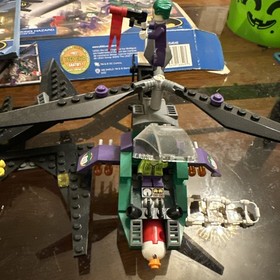 LEGO DC Comics Super Heroes: Batwing Battle over Gotham City (6863)