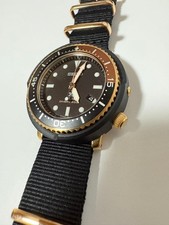 Seiko Solar Prospex Analog Stainless Steel Case Rubber Band Diver Wristwatch