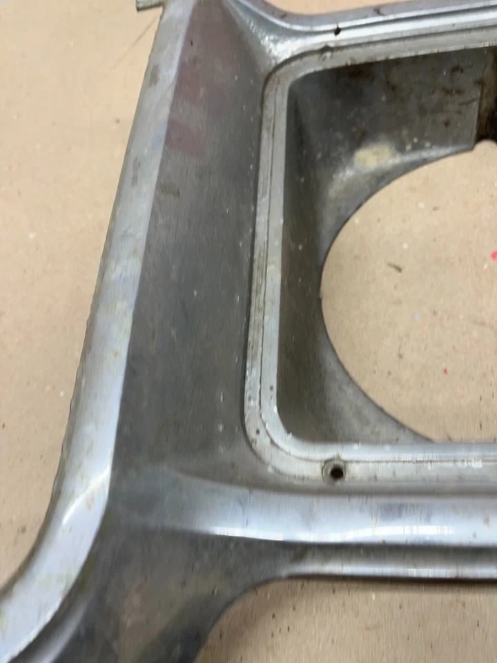 1973 1975 1977 1978 73-78 77 CHEVROLET C10 K10 K20 FARO BISEL MOLDURA 376627 Foto 3 de 4