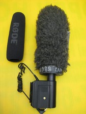 Rode VideoMic Directional Video Condenser Microphone /Rycote Softie