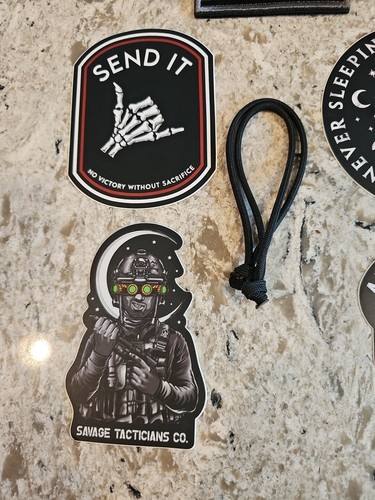 Savage Tacticians Sticker Pack W 550 Cord Zipper Pulls And Subdued Flag Patch #5 - Picture 3 of 4