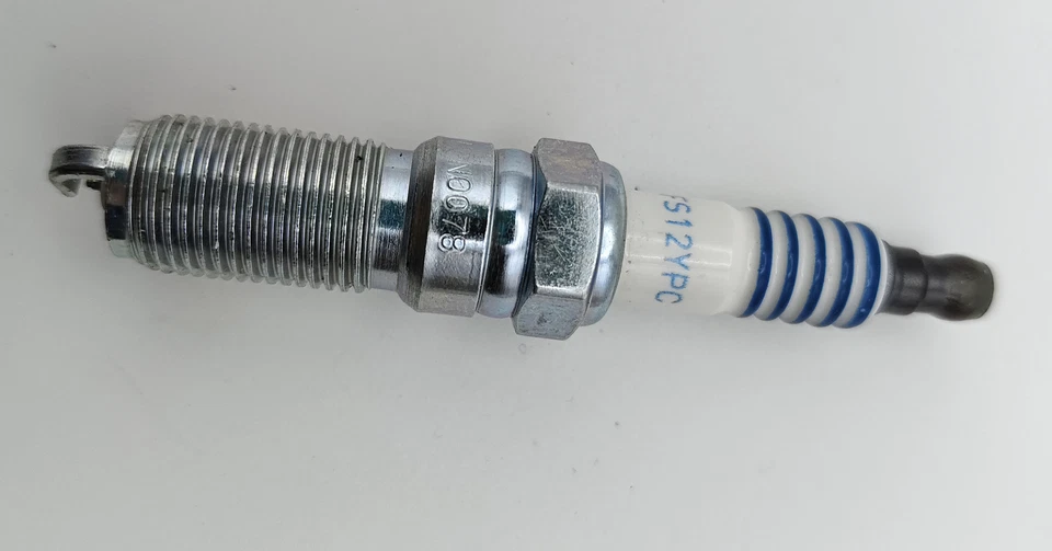 4 bujías LR025605 para Land Rover Discovery Sport 2015-2017 2,0 L L L4 Foto 3 de 4