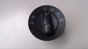 Lichtschalter Schalter Nebelscheinwerfer 1K0941431A VW Passat Variant 2.0 TDI Bj