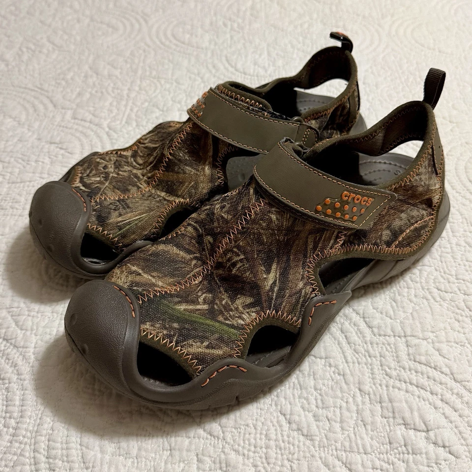 Crocs Swiftwater Masculino Tamanho 10 Sandálias Realtree Camuflagem Outdoor Conforto Alça Sapatos - Imagem 2 de 4