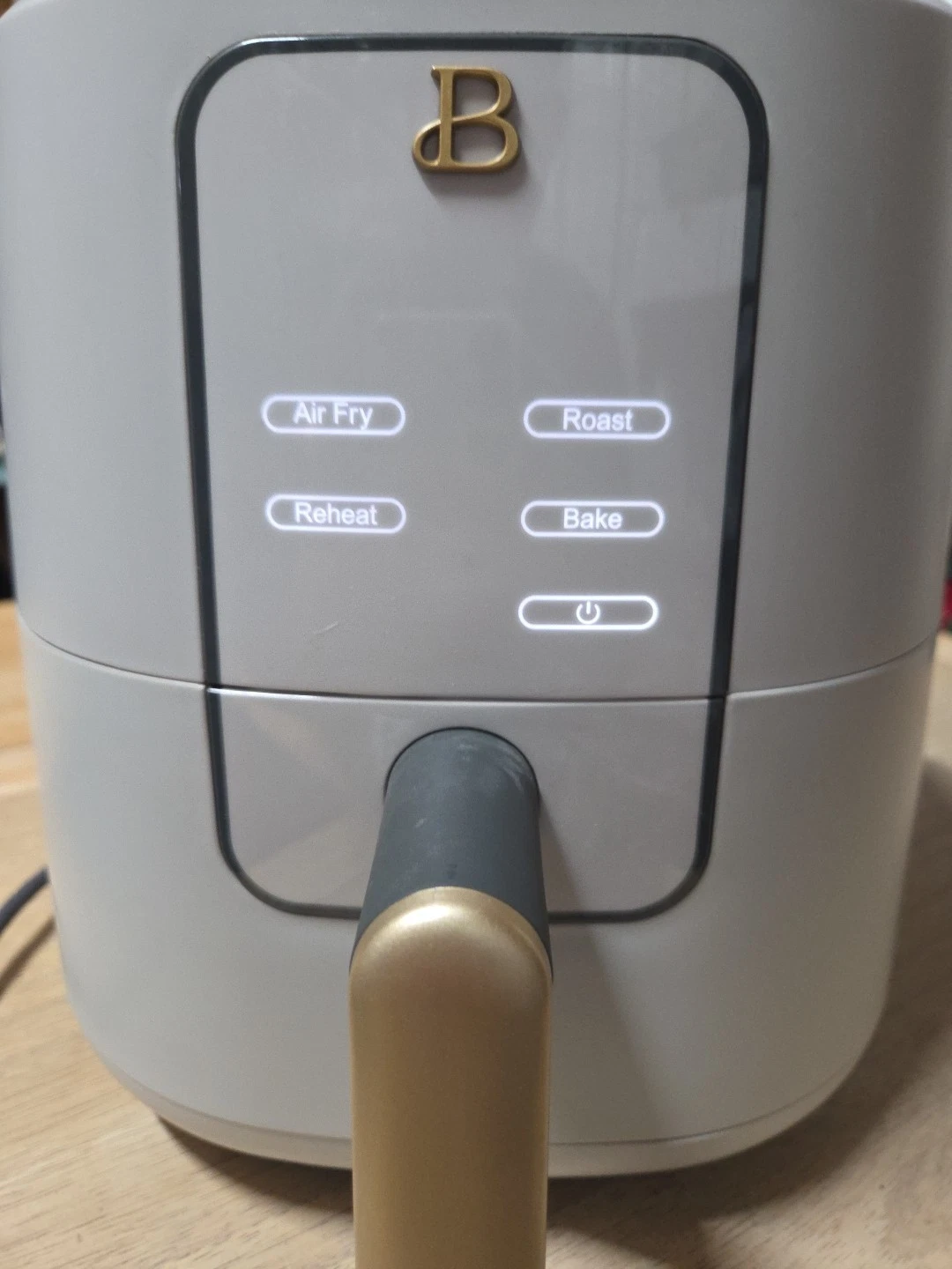 Beautiful 3qt White Gold Air Fryer Touch-Activated Display Digital Electric