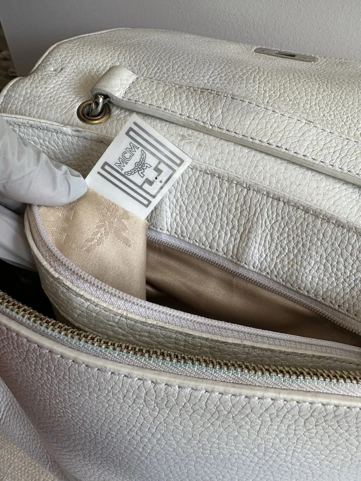 MCM 2way White Authentic - Image 4 of 4