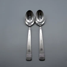 Oneida Stainless Flatware  LYNWOOD Slotted Serving Spoons - Set of Two New
