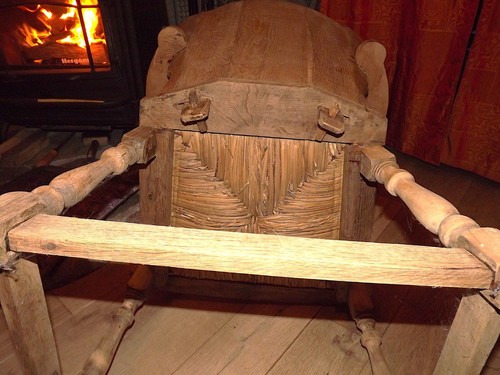 Antiker Thron Stuhl Eiche Armlehne ,geschnitzte Rückenlehne mit Wappen - Bild 10 von 12