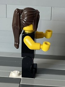 Lego Movie Cardio Carrie Minifigure 70804 No Cracks