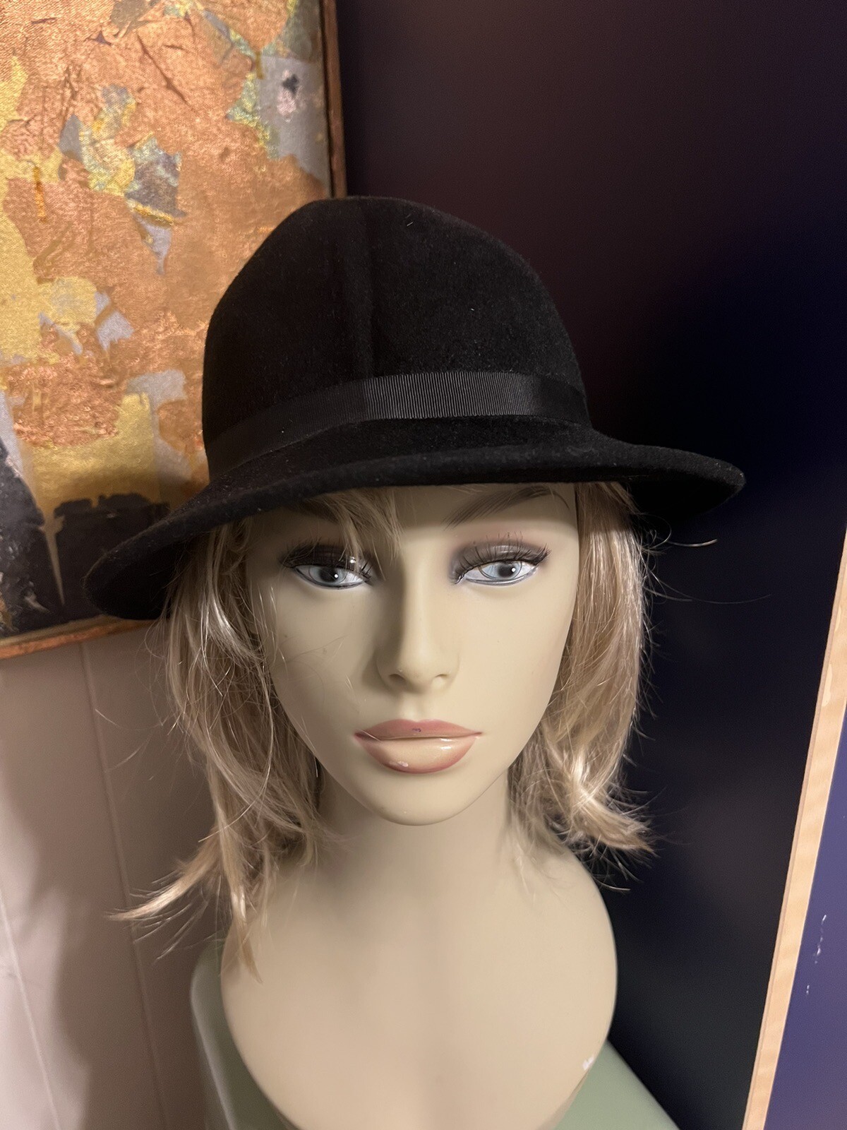 VINTAGE BURBERRY’S ENGLAND 100% RABBIT FELT BLACK DERBY CLOCHE WOMENS HAT Med