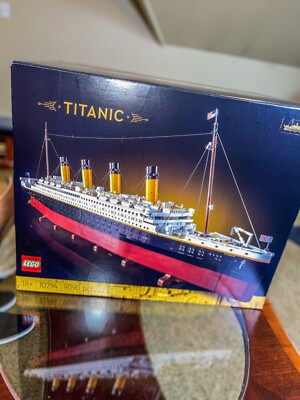 LEGO Creator Expert: Titanic (10294) BRAND NEW SEALED