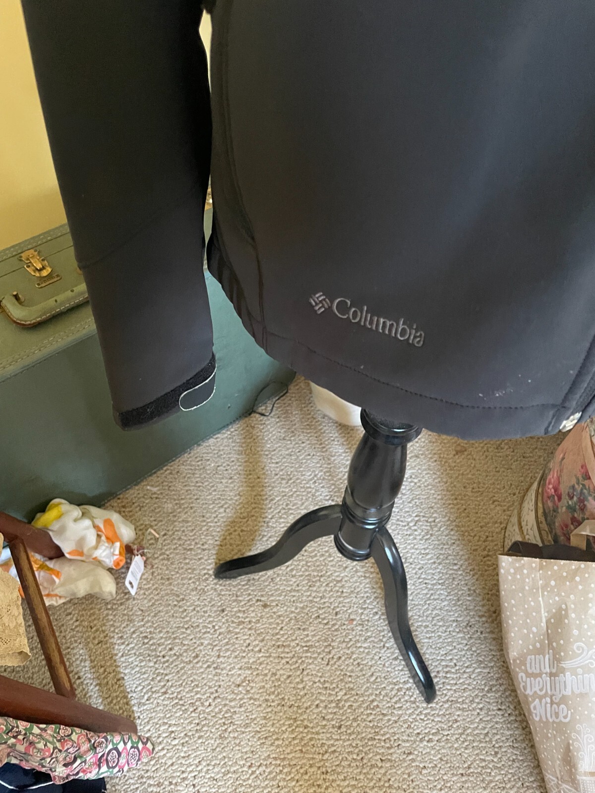 Columbia Titanium Tech Soft Shell Jacket Womens S… - image 3