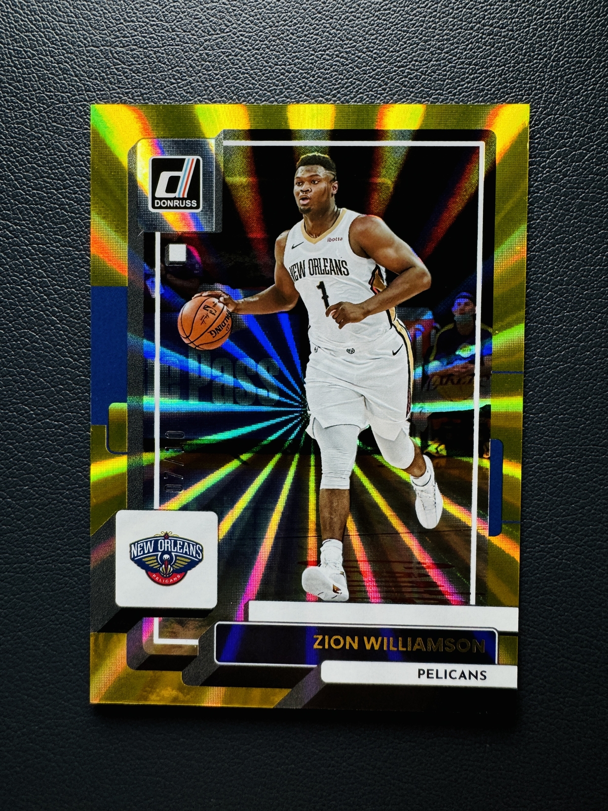 2022-23 Panini Donruss Zion Williamson #164 GOLD Laser 07/10