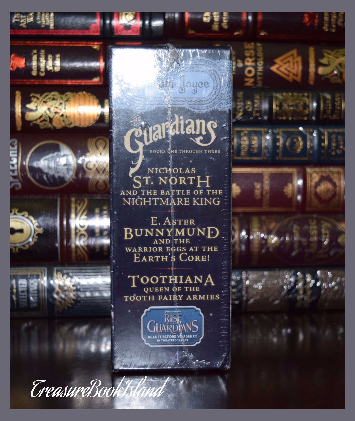 Guardians Santa Easter Bunny Tooth Fairy New Sealed 3 Volume Boxed Gift