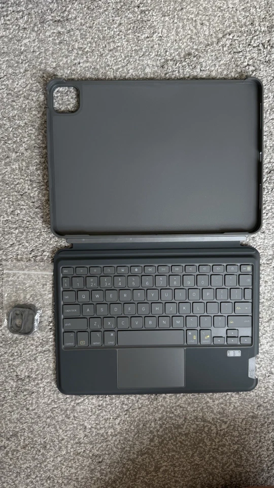 Keyboard Case For IOS 10th Generation 10.9in Tablet RGB And iPad Pro 11 Gray - Image 3 of 4