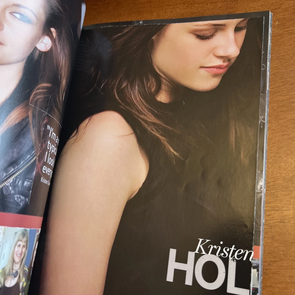 ROBERT PATTINSON sexy stars twilight KRISTEN STEWART dakota fanning + 7 POSTERS - Image 4 of 4