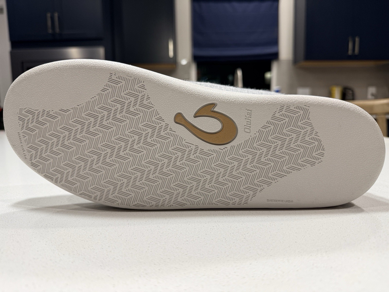 Olukai Men’s Punini Shoes In Poi / Charcoal Size 12 US MSRP $140