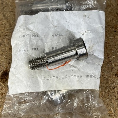 mcmaster carr supply 4454 riser bolt