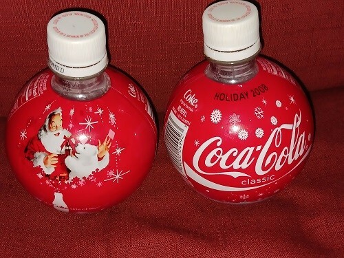 Christmas in JULY - Collectable Coca-Cola Christmas Bulb Shape Bottles 2008 - Picture 3 of 9