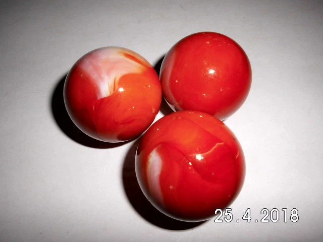 HOUSE OF MARBLES 3 Murmeln Karotte aus Glas 42mm, orange, Glasmurmel, Glaskugel (101272)