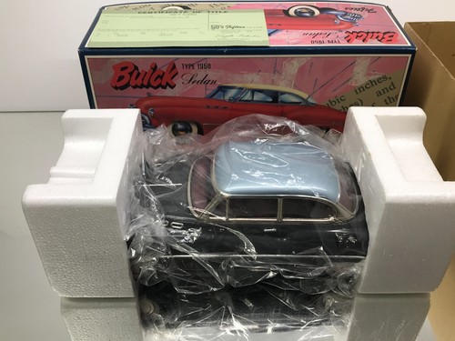 FIFTIES JAPAN TYPE 1950 BUICK SEDAN - TIN TOY -GREY+BLUE 1:18- GOOD IN BOX - Picture 3 of 11