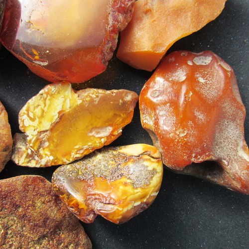 Natural Antique Baltic Amber Stones 270g. - Picture 10 of 12