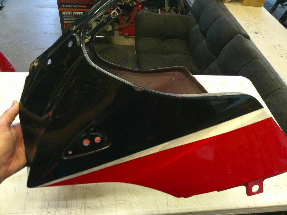 Kawasaki Ninja 900 GPZ900R ZX900 1984-1985 carenado delantero capucha nariz Foto 4 de 4