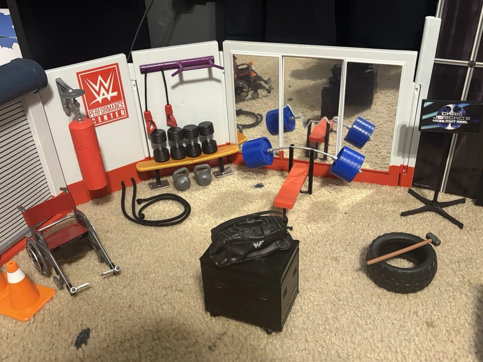 Juego WWE Backstage Brawl y juego WWE Performance Center Foto 2 de 4